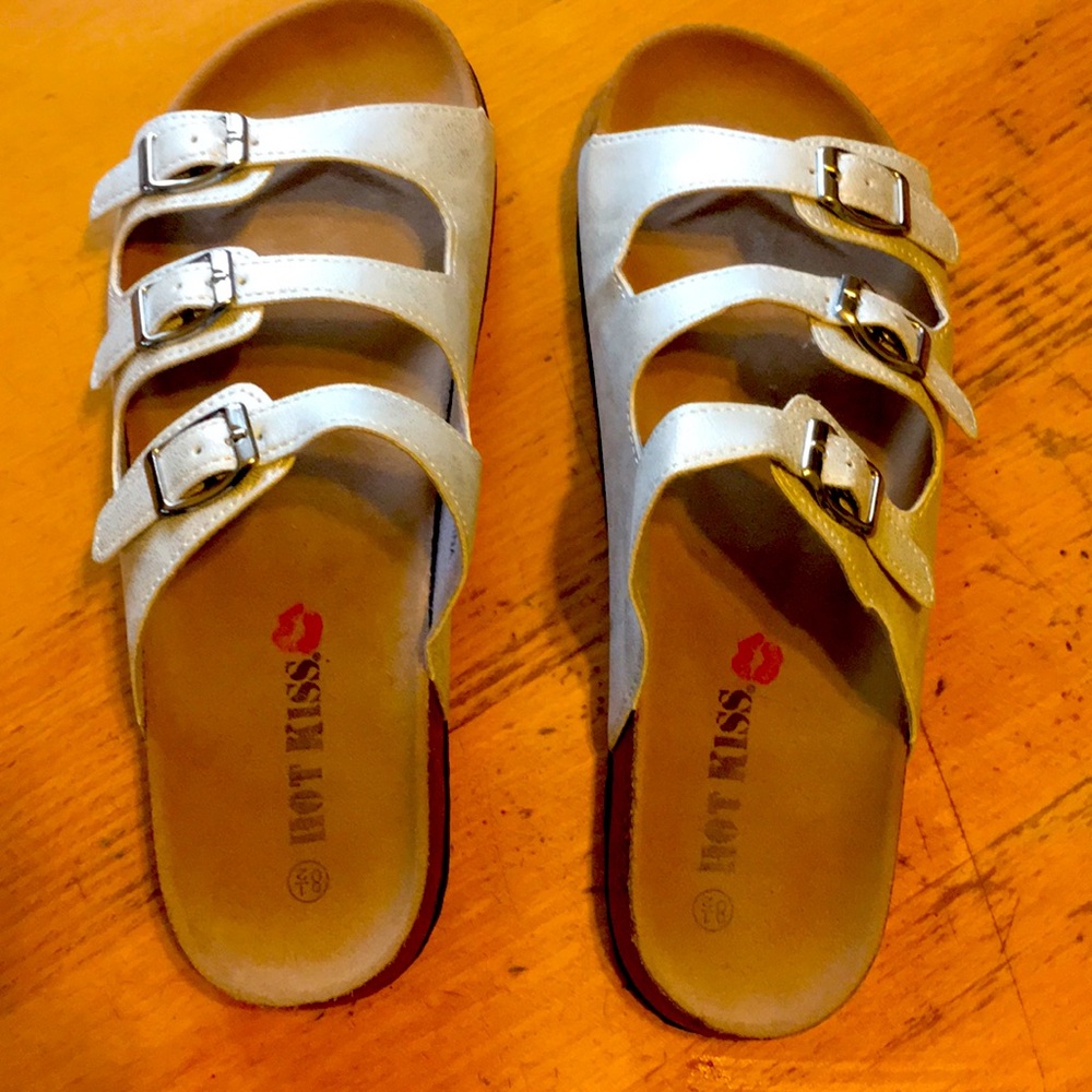 Silver Hot Kiss Sandals!